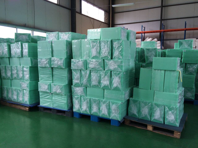 China Hoja de plástico Corrugado de PP coloreado de alta calidad